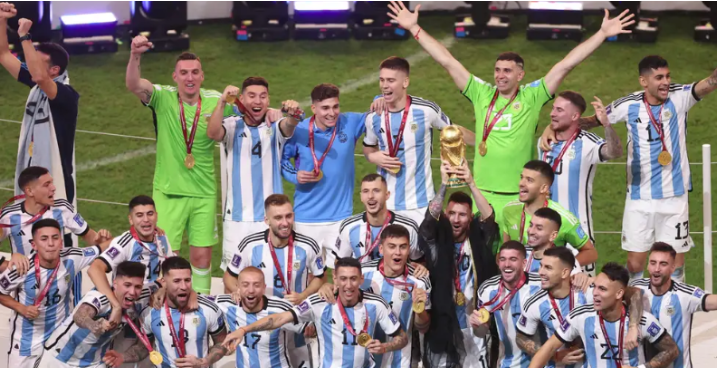 Argentina jogará amistosos contra times europeus em 2024 Messi e Cairo devem se encontrar novamente